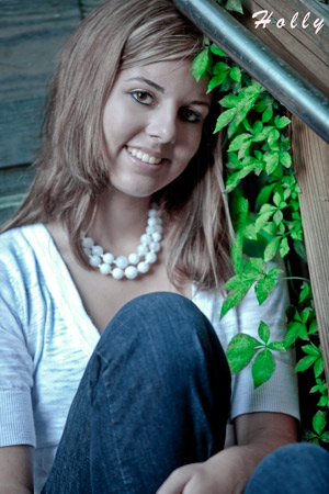 Senior Portraits of Holly by Juan Carlos at Entertainemnt Photos